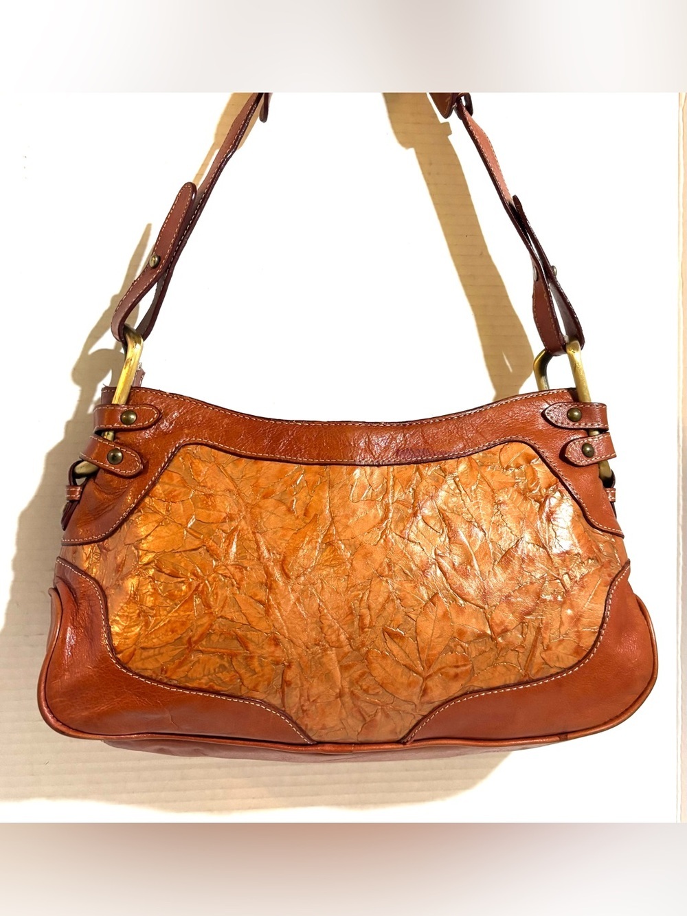 Vintage Brown Leather Shoulder Bag with Textured Copper-Tone Panel